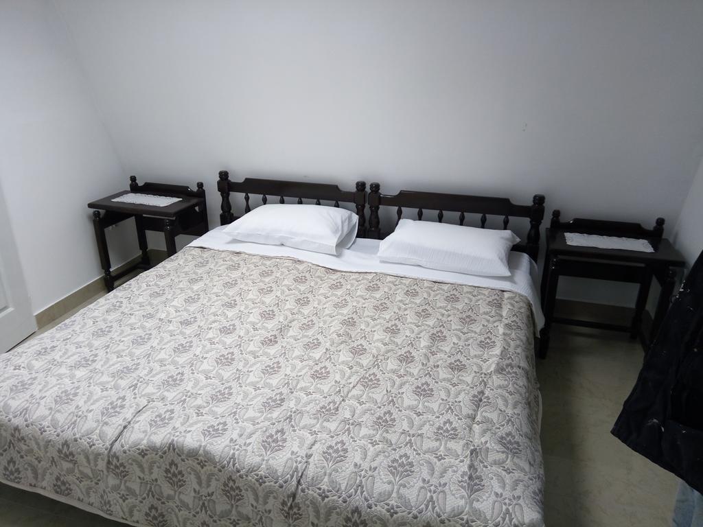 S&K Dotro Hotel คอสติเนช ภายนอก รูปภาพ