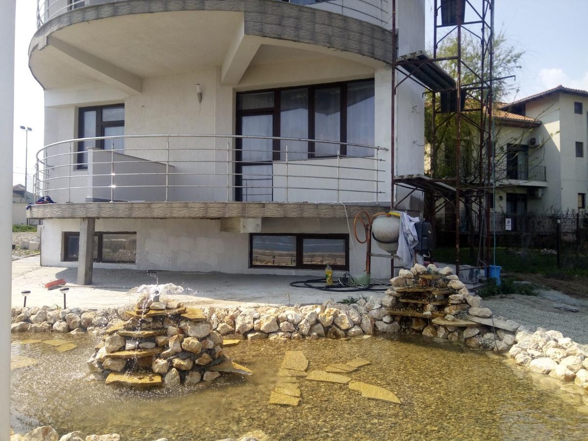 S&K Dotro Hotel คอสติเนช ภายนอก รูปภาพ