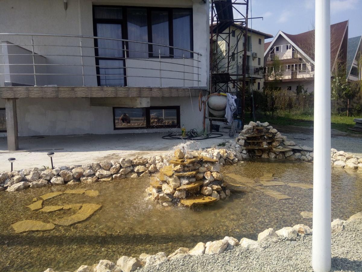 S&K Dotro Hotel คอสติเนช ภายนอก รูปภาพ